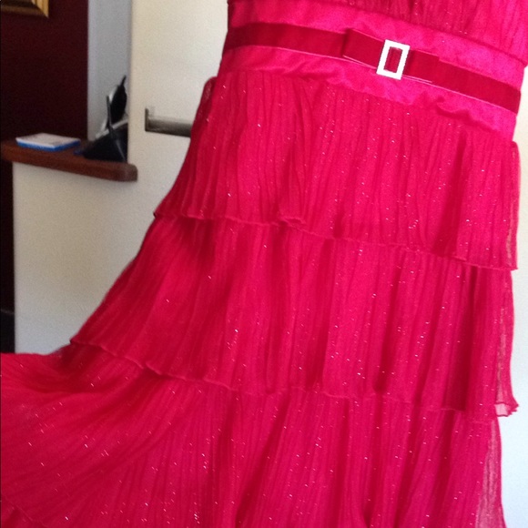 SOLD! Red Girls Dressy Dress - Picture 3 of 6